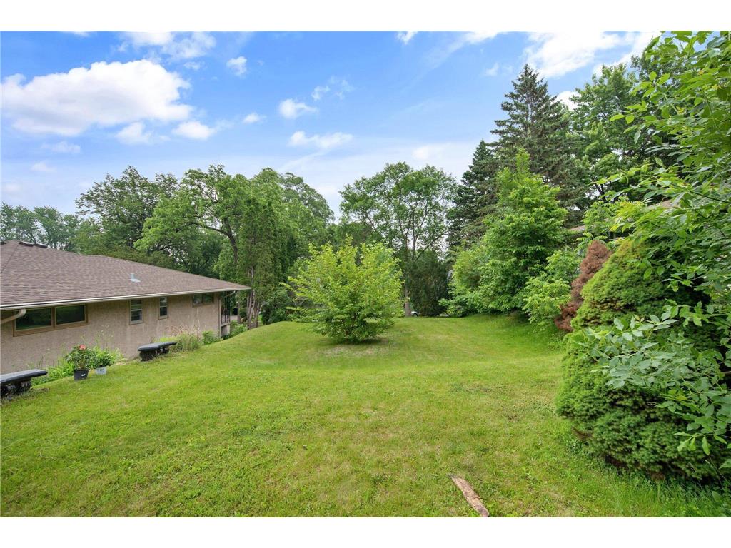 8XX Humboldt Avenue West Saint Paul MN 55118 6756432 image6