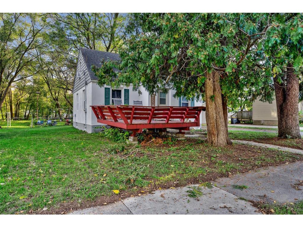 9 14th Street NE Faribault MN 55021 6439967 image1