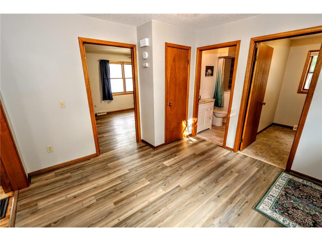 9 1st Street SE Faribault MN 55021 7088662 image21