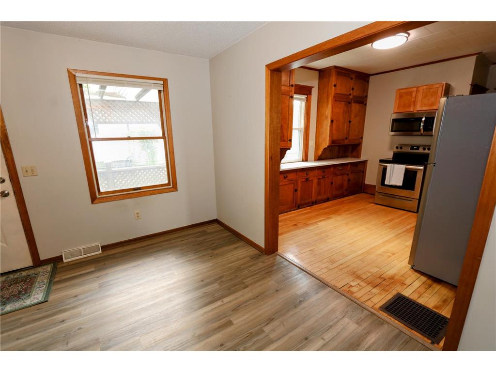 9 1st Street SE Faribault MN 55021 7088662 image24