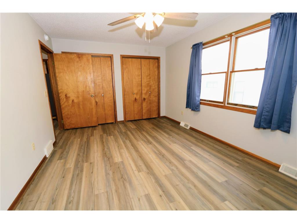 9 1st Street SE Faribault MN 55021 7088662 image31