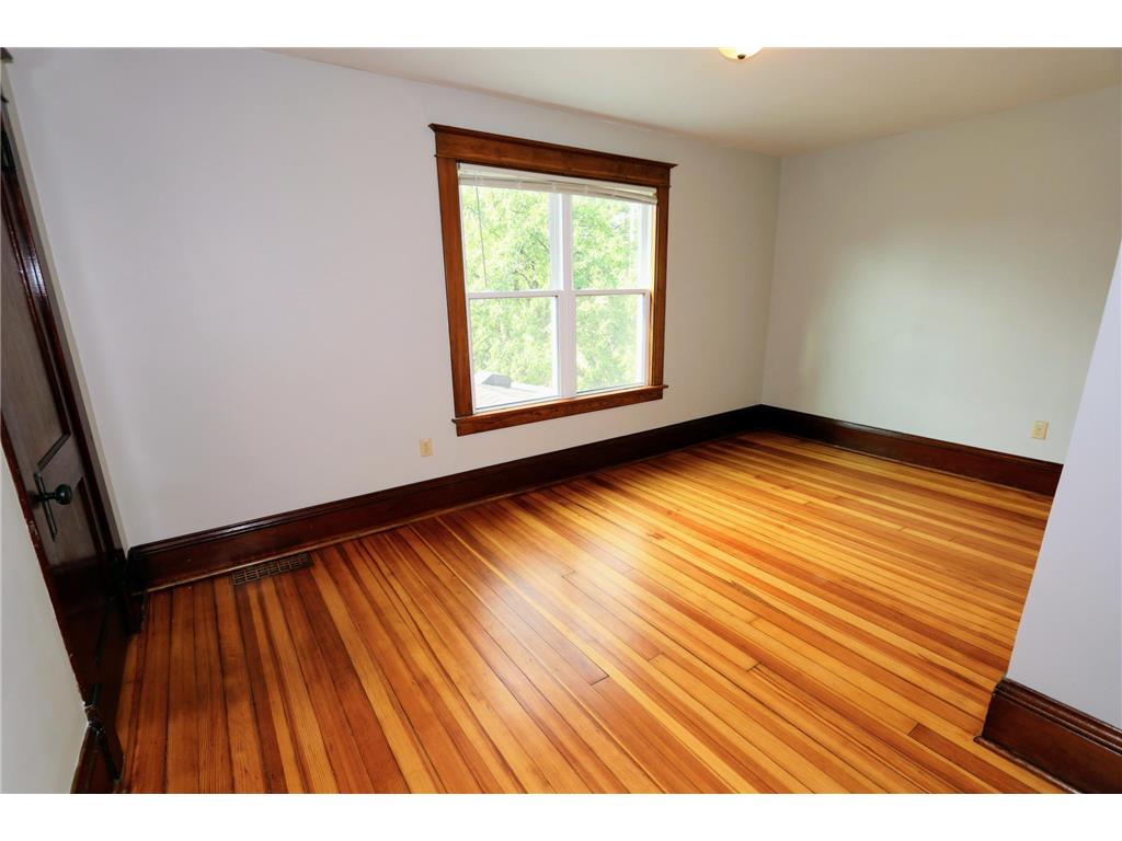 9 1st Street SE Faribault MN 55021 7088662 image34
