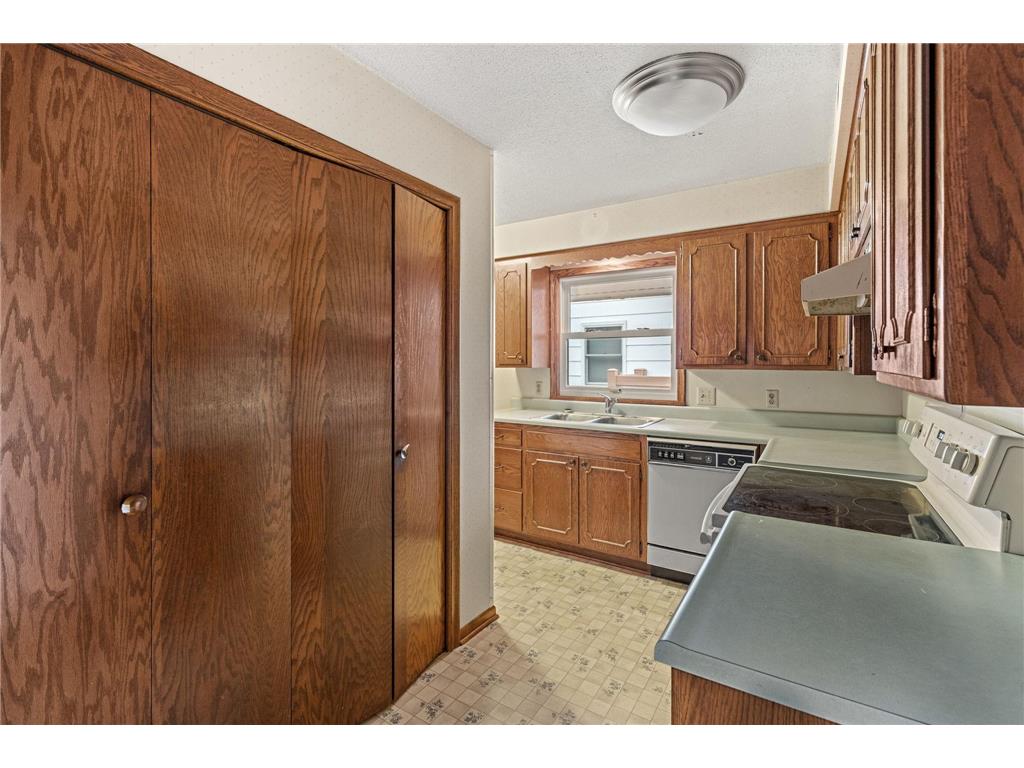 9 6th Avenue NE Osseo MN 55369 7091997 image25