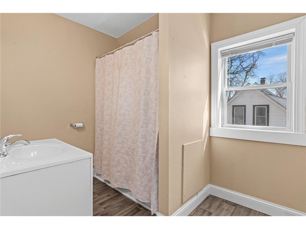 9 Acker Street W Saint Paul MN 55117 7021649 image21