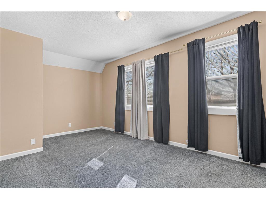 9 Acker Street W Saint Paul MN 55117 7021649 image22