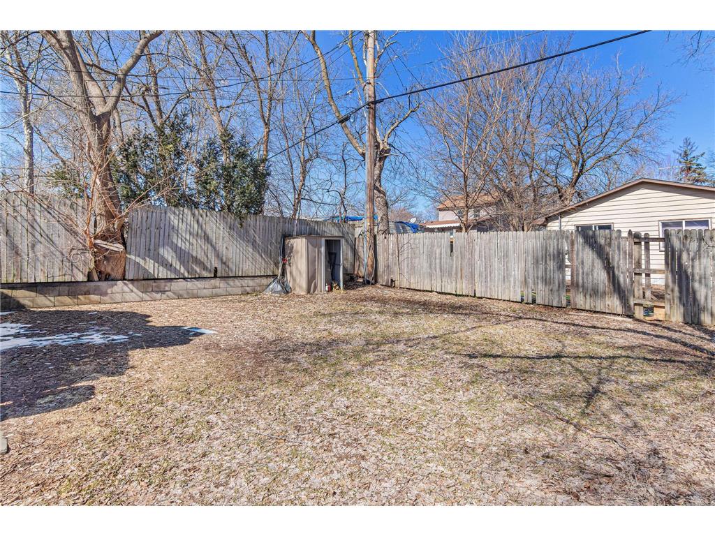 9 Acker Street W Saint Paul MN 55117 7021649 image26