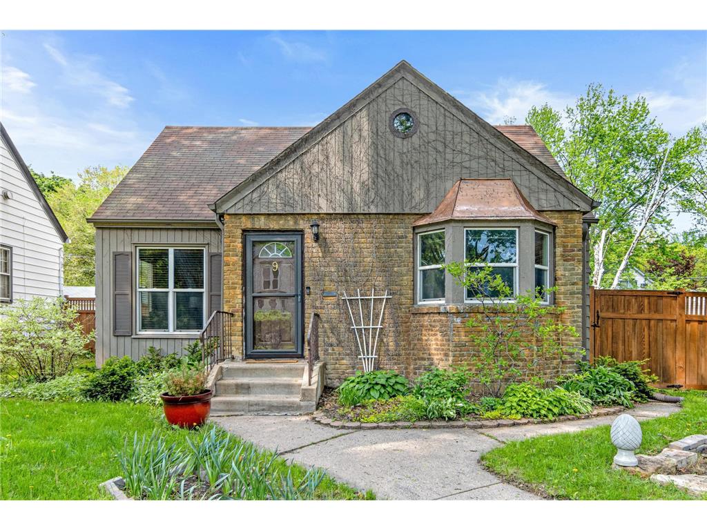 9 Annapolis Street E Saint Paul MN 55118 6373098 image1