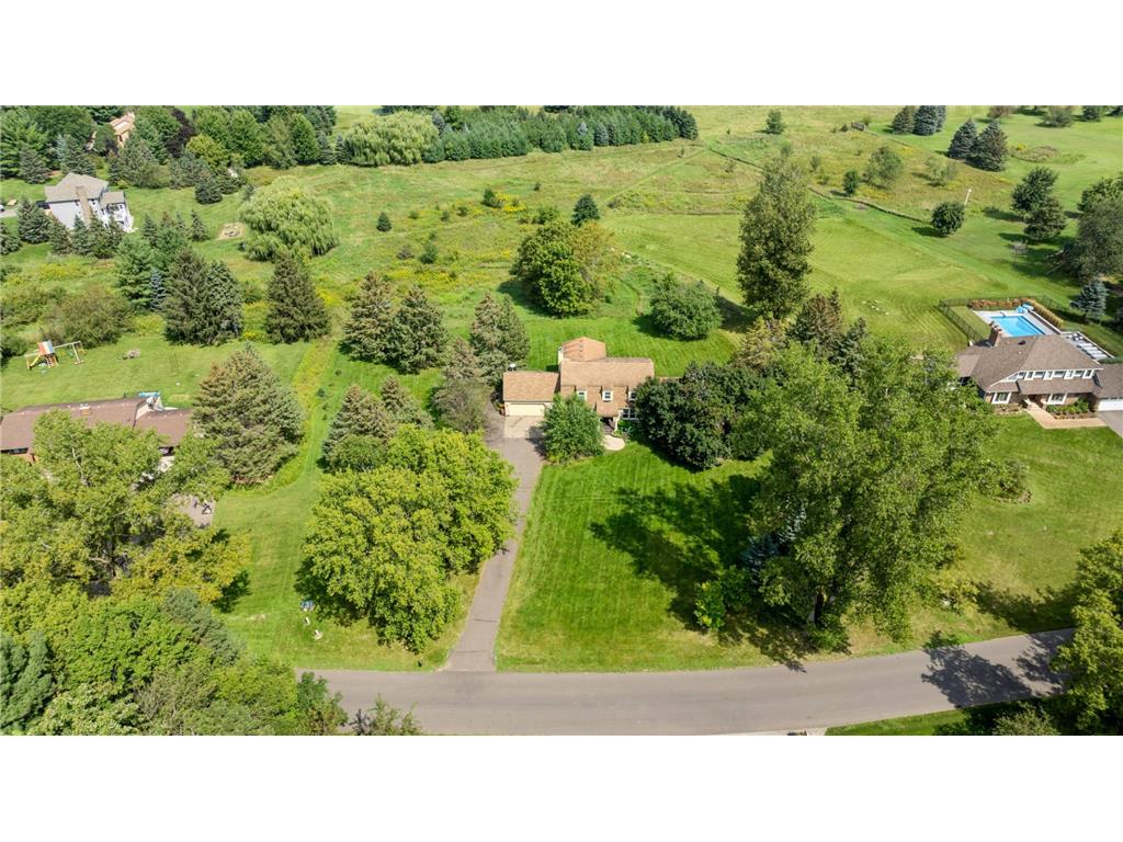 9 Doral Road Dellwood MN 55110 6676366 image1