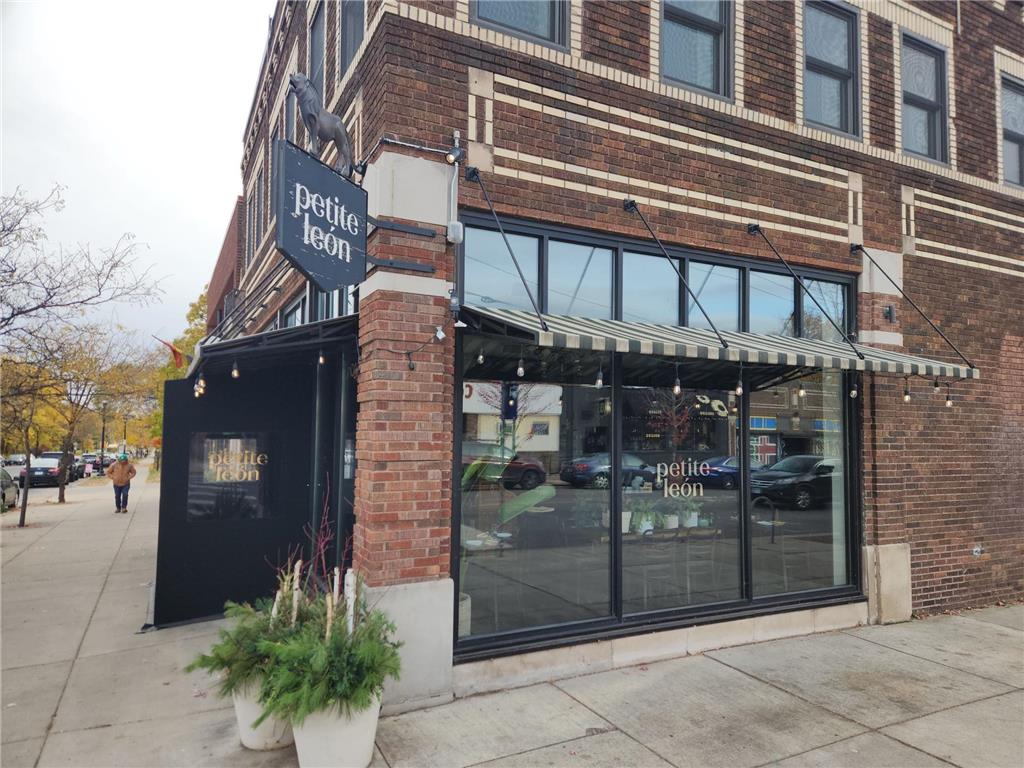 9 E 37th Street Minneapolis MN 55409 7005957 image18
