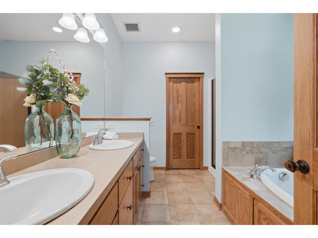 9 Founders Green Hudson WI 54016 7093446 image15