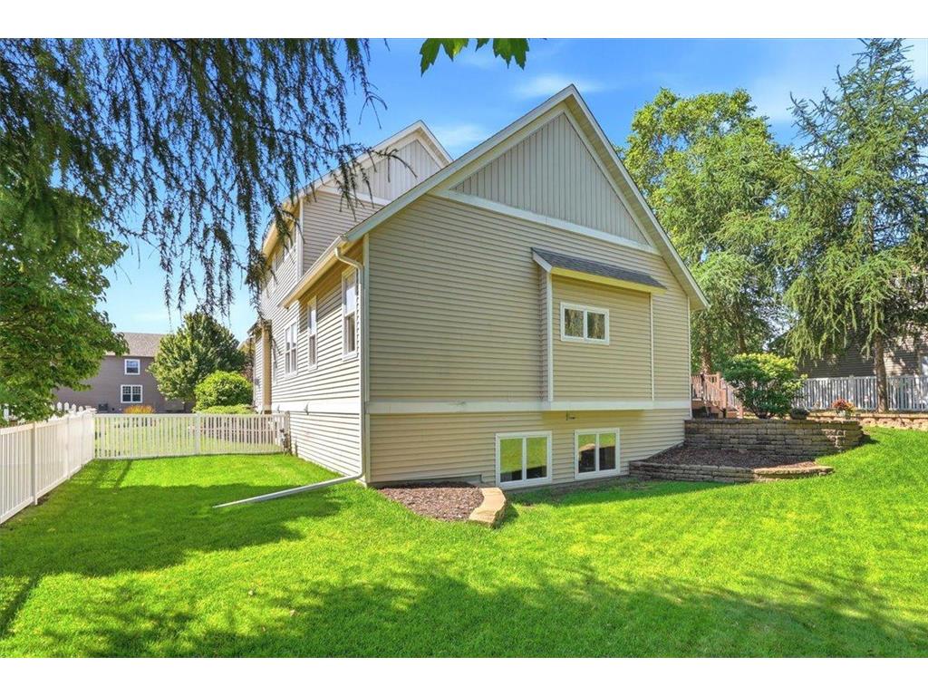 9 Founders Green Hudson WI 54016 7093446 image28
