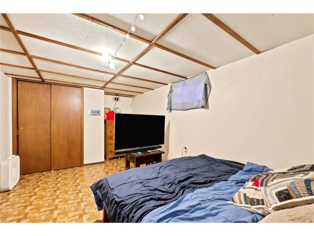 9 N Terrace N Fargo ND 58102 7099071 image20