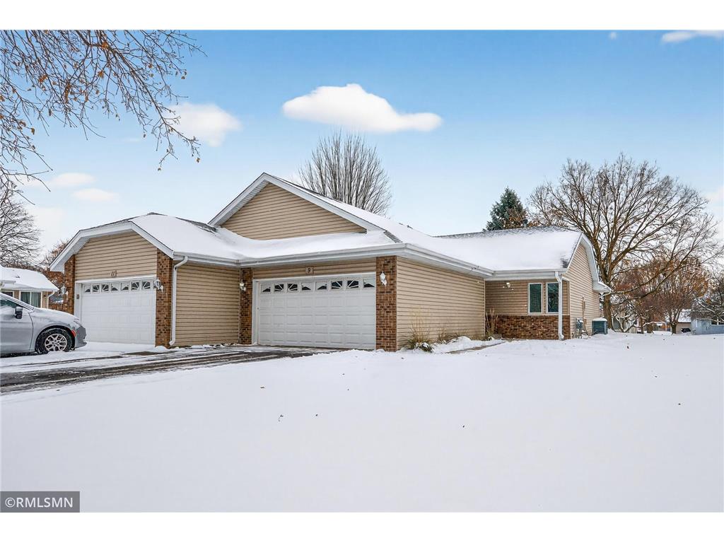 9 Oak Leaf Lane Circle Pines MN 55014 6823821 image1