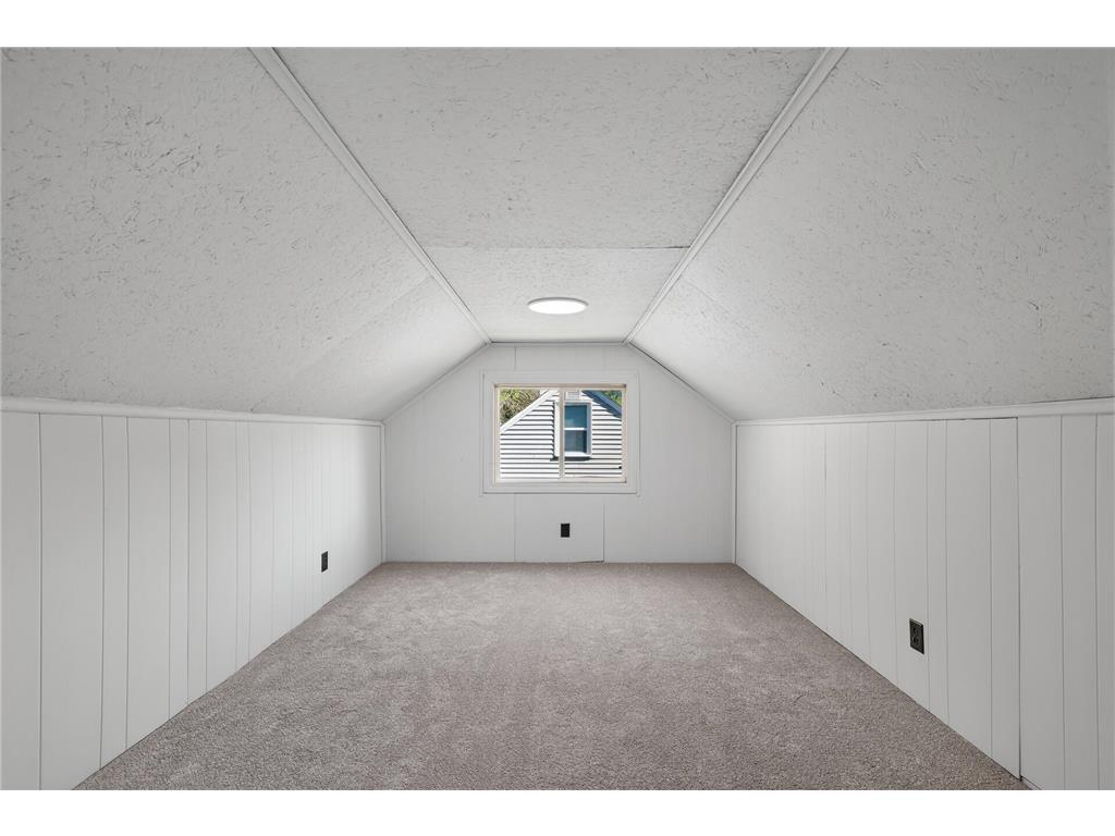 9 Park Drive Circle Pines MN 55014 7092219 image16