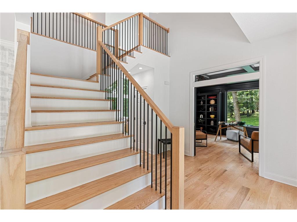 9 Red Forest Way North Oaks MN 55127 6764240 image36