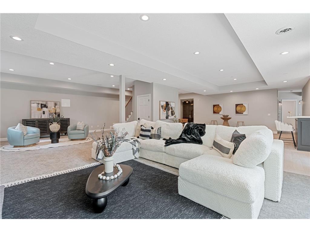 9 Red Forest Way North Oaks MN 55127 6764240 image58