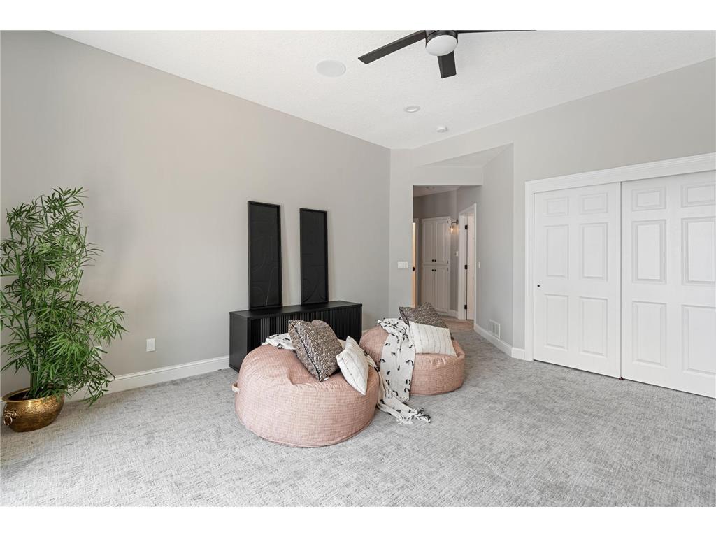 9 Red Forest Way North Oaks MN 55127 6764240 image74