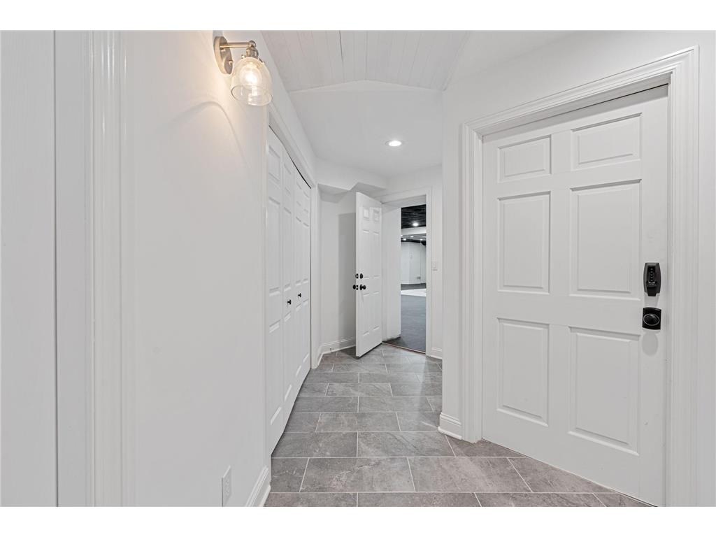 9 Red Forest Way North Oaks MN 55127 6764240 image75