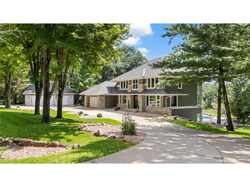 9 Red Forest Way North Oaks MN 55127 6764240 image1