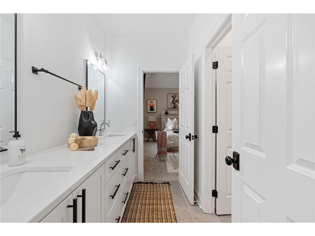 9 Red Forest Way North Oaks MN 55127 6764240 image51