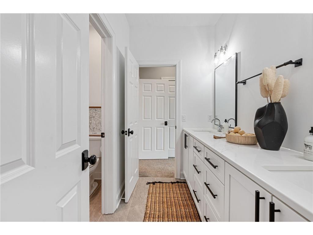 9 Red Forest Way North Oaks MN 55127 6764240 image54