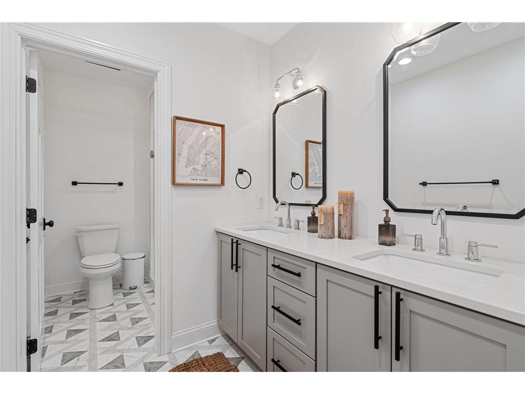 9 Red Forest Way North Oaks MN 55127 6764240 image66