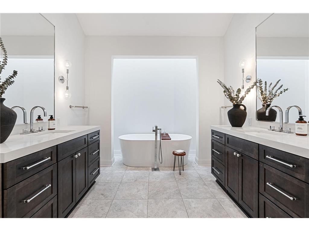 9 Red Forest Way North Oaks MN 55127 7082126 image32