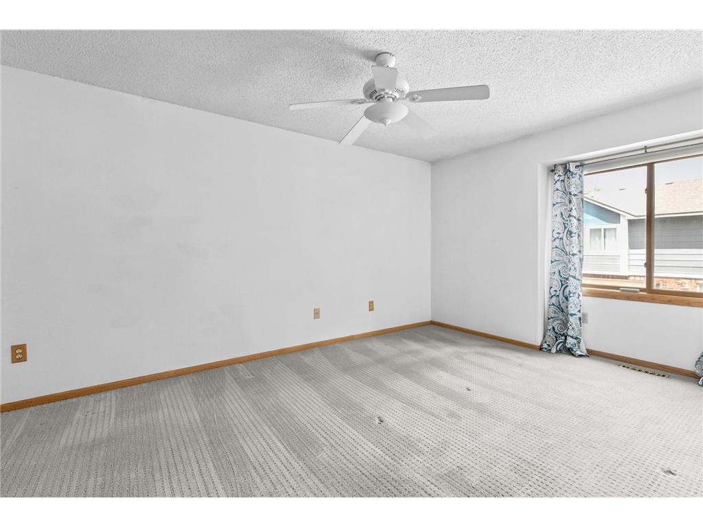 9 Shady Way #A Circle Pines MN 55014 7099137 image18