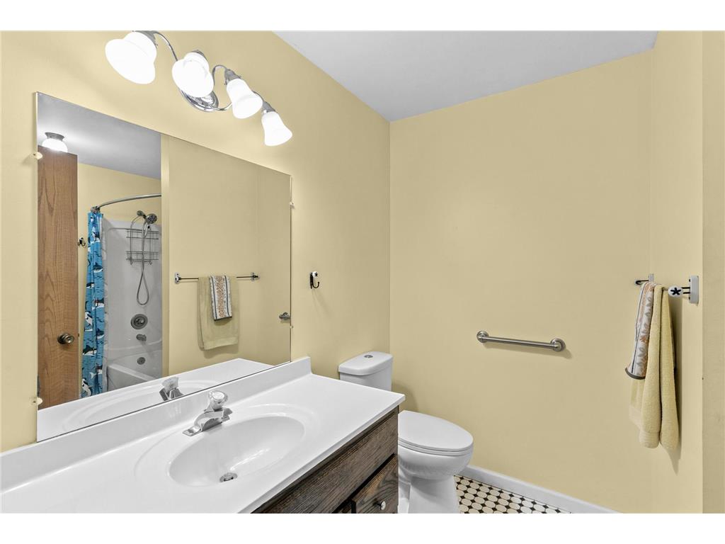9 Shady Way #A Circle Pines MN 55014 7099137 image21
