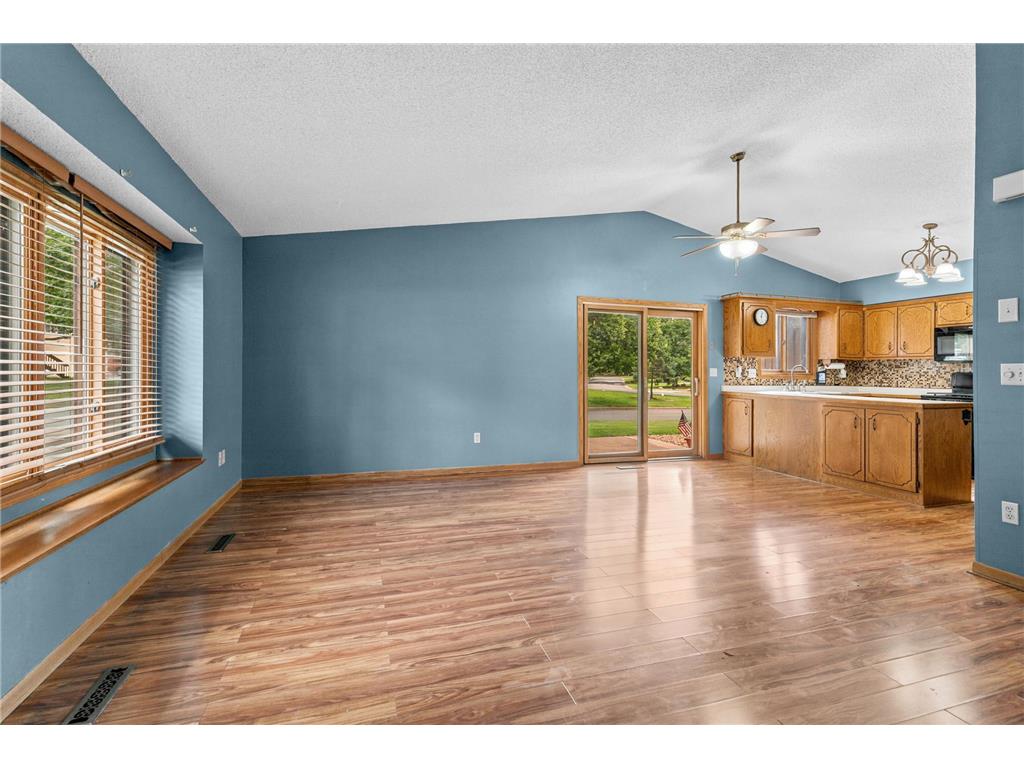 9 Shady Way #A Circle Pines MN 55014 7099137 image6