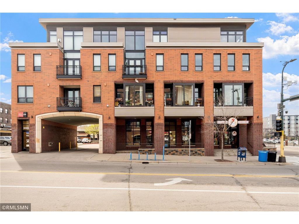 9 W Franklin Avenue #206 Minneapolis MN 55404 6513511 image1
