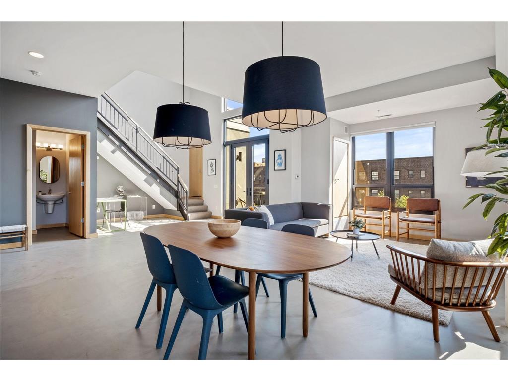 9 W Franklin Avenue #302 Minneapolis MN 55404 6261718 image1