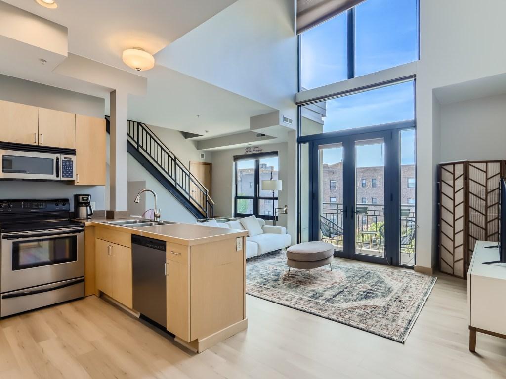 9 W Franklin Avenue #304 Minneapolis MN 55404 6408020 image1