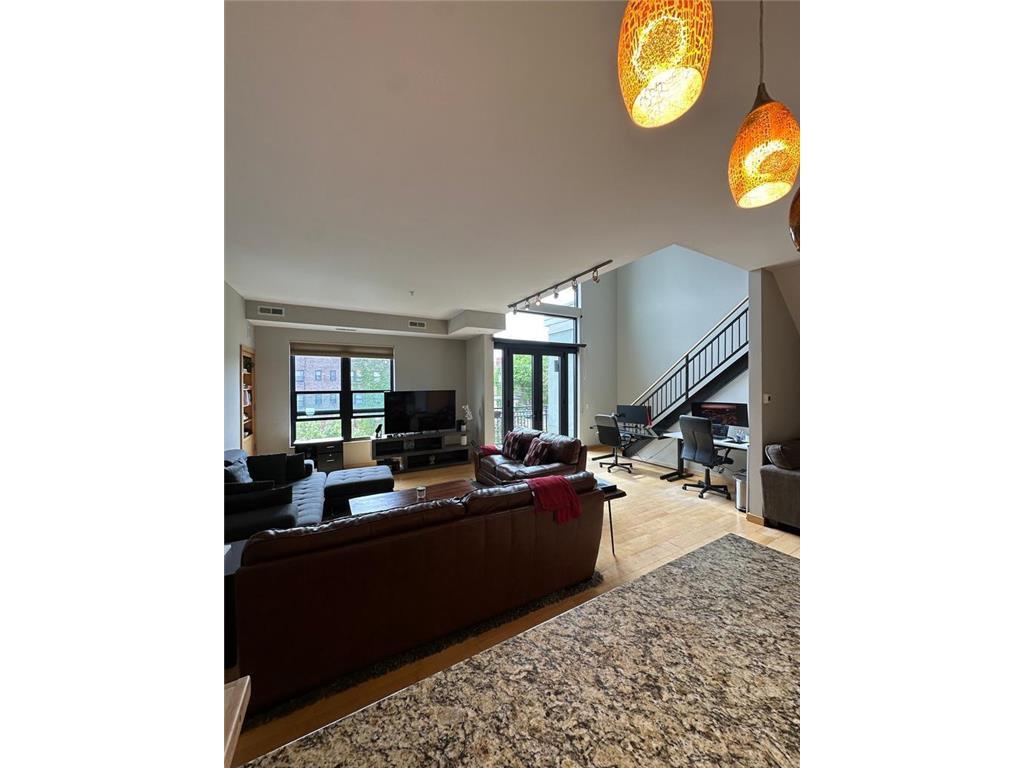 9 W Franklin Avenue #306 Minneapolis MN 55404 7081926 image4
