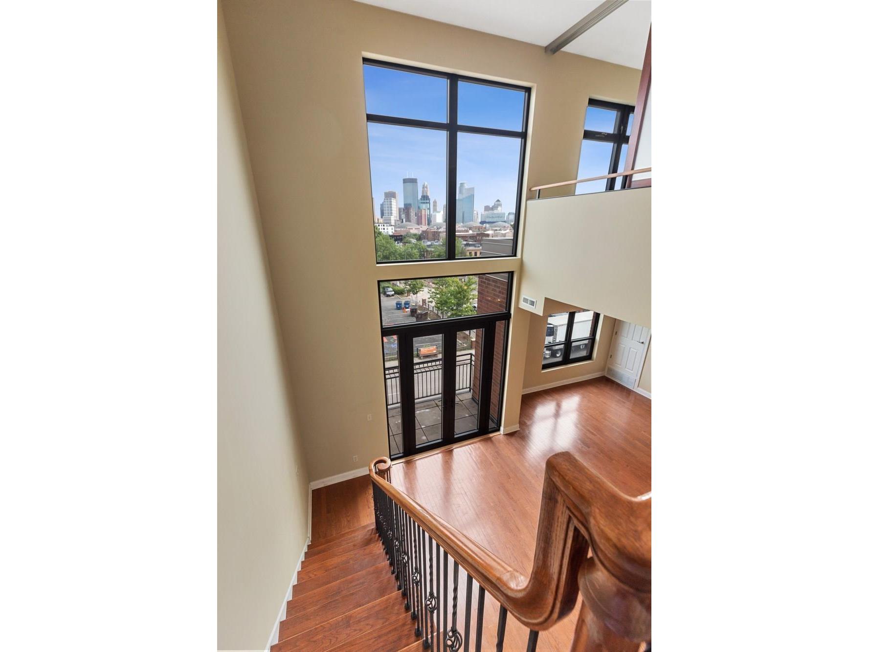 9 W Franklin Avenue 311, Minneapolis, MN 55404 MLS 6017487 Edina Realty