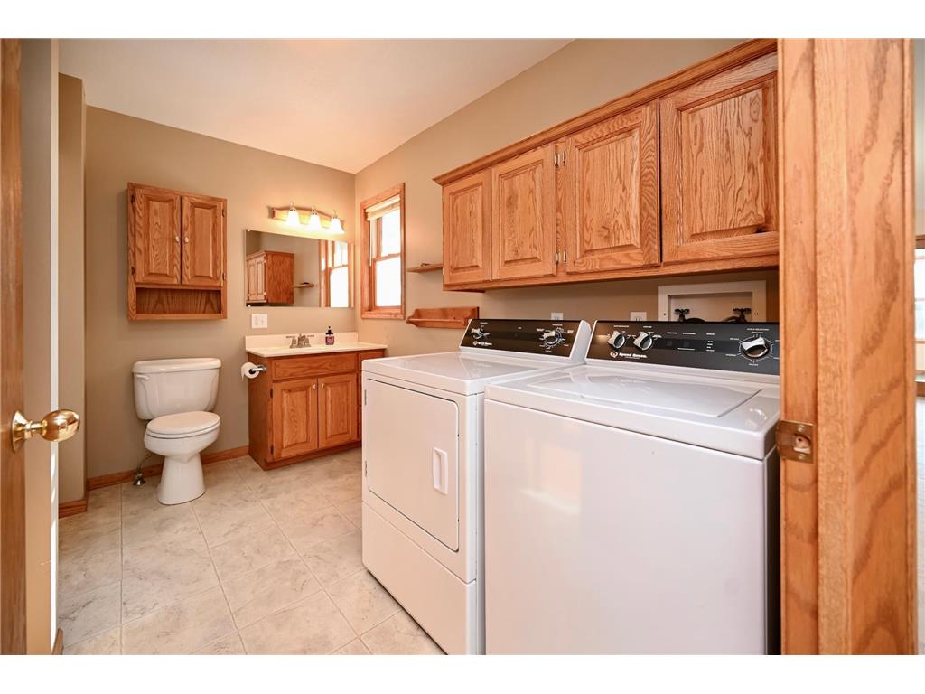 9 Williams Street Lewiston MN 55952 7018317 image14