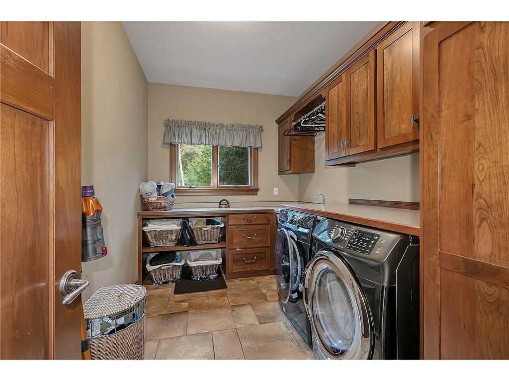 90 27th Street N Sartell MN 56377 7037428 image16