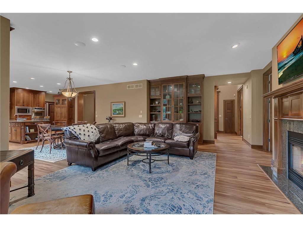 90 27th Street N Sartell MN 56377 7037428 image5