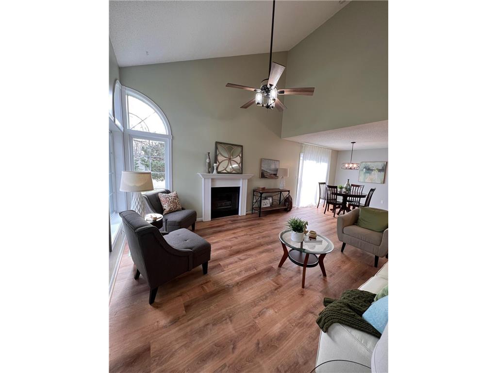 900 106th Lane NW #4 Coon Rapids MN 55433 6517881 image1