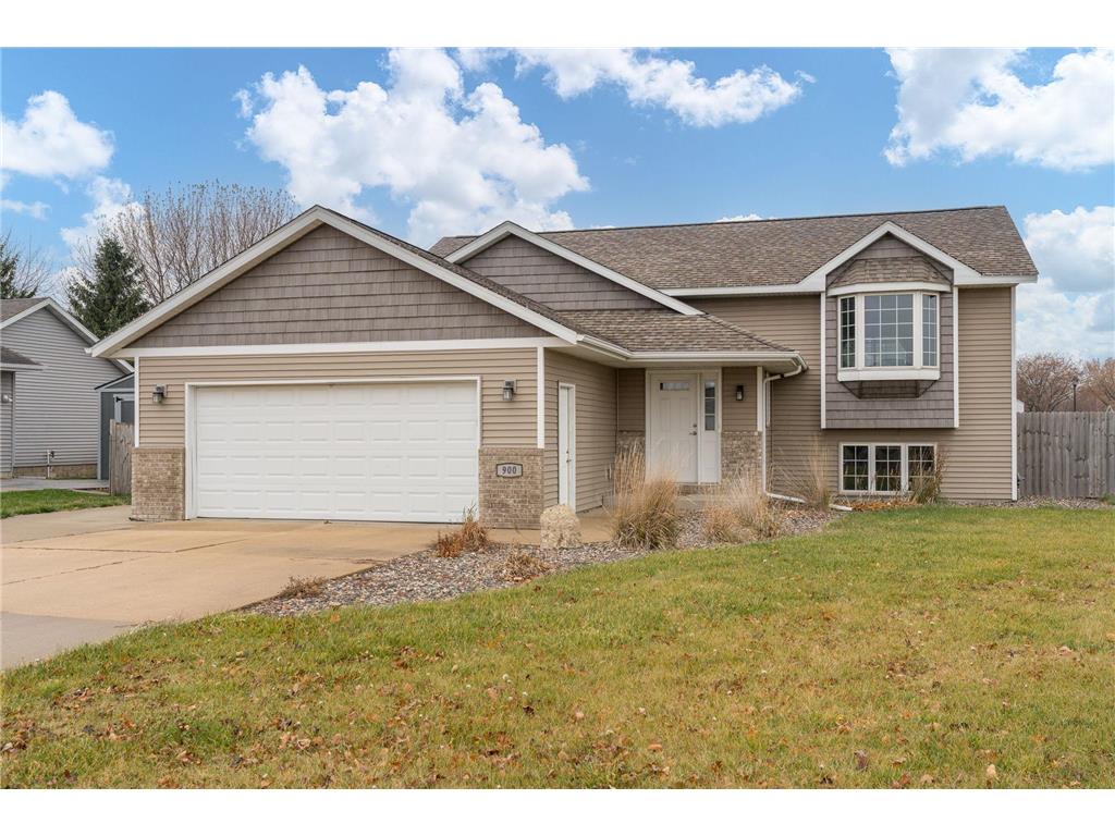 900 10th Street SE Waseca MN 56093 6822077 image1