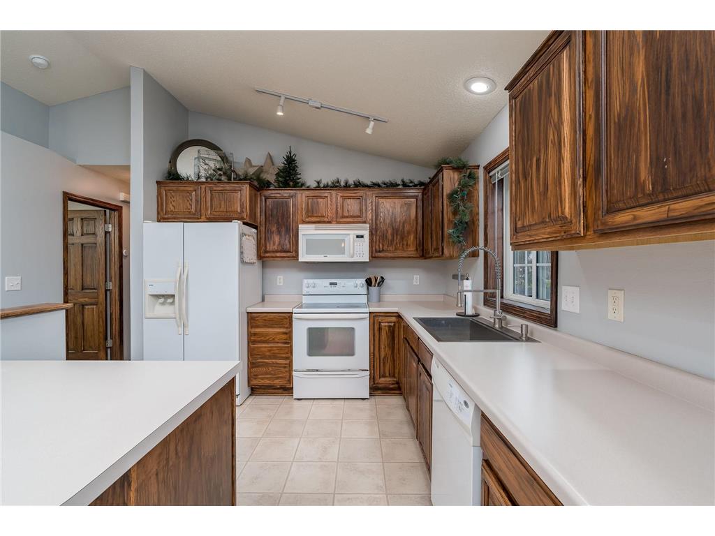 900 10th Street SE Waseca MN 56093 6822077 image14