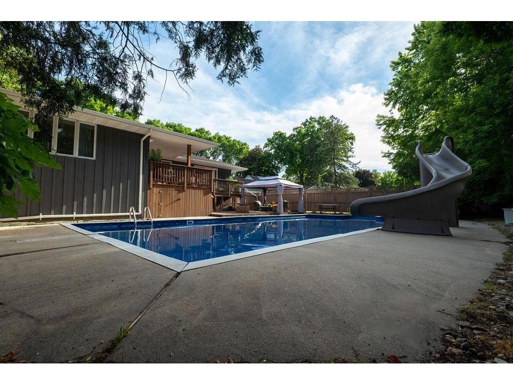 900 13th Avenue SW Willmar MN 56201 7003965 image41