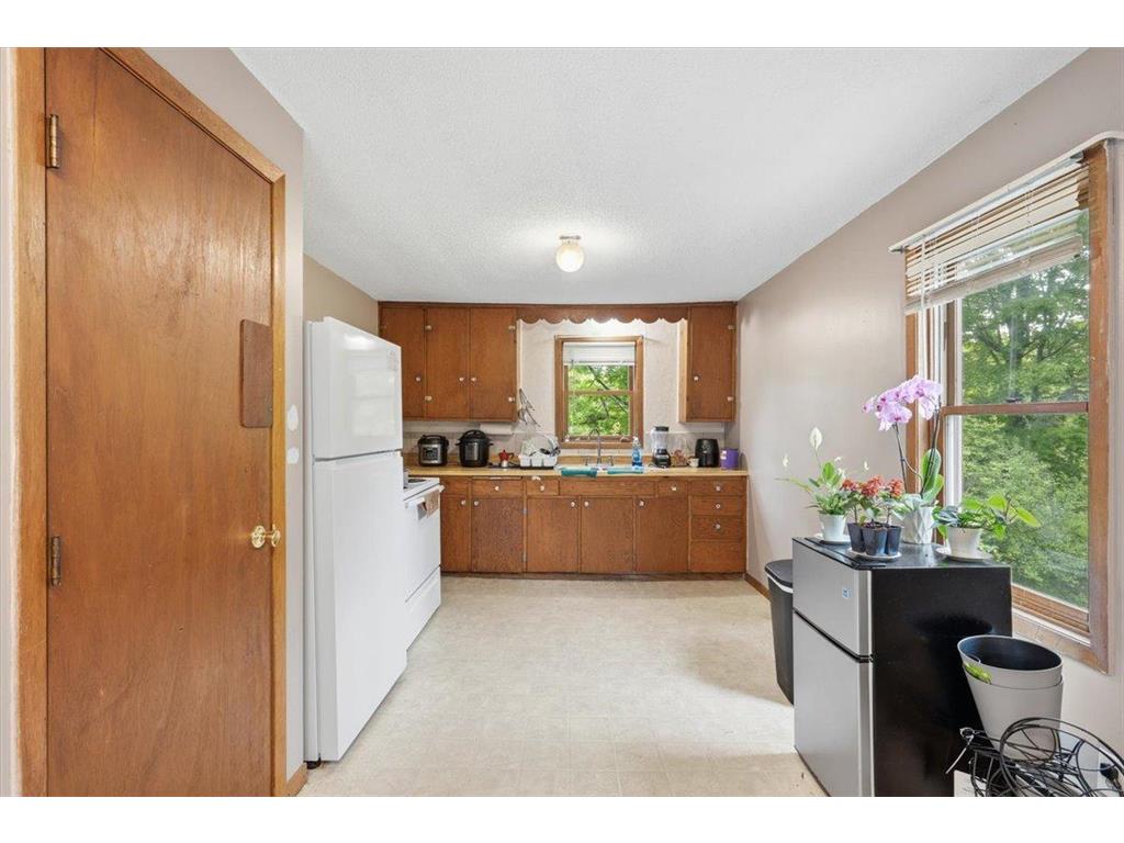 900 & 902 N Hamilton Street Saint Croix Falls WI 54024 7061811 image10