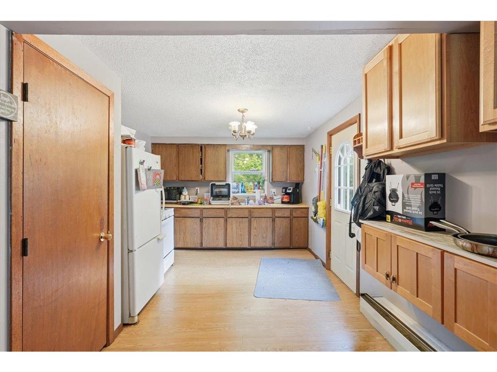 900 & 902 N Hamilton Street Saint Croix Falls WI 54024 7061811 image24