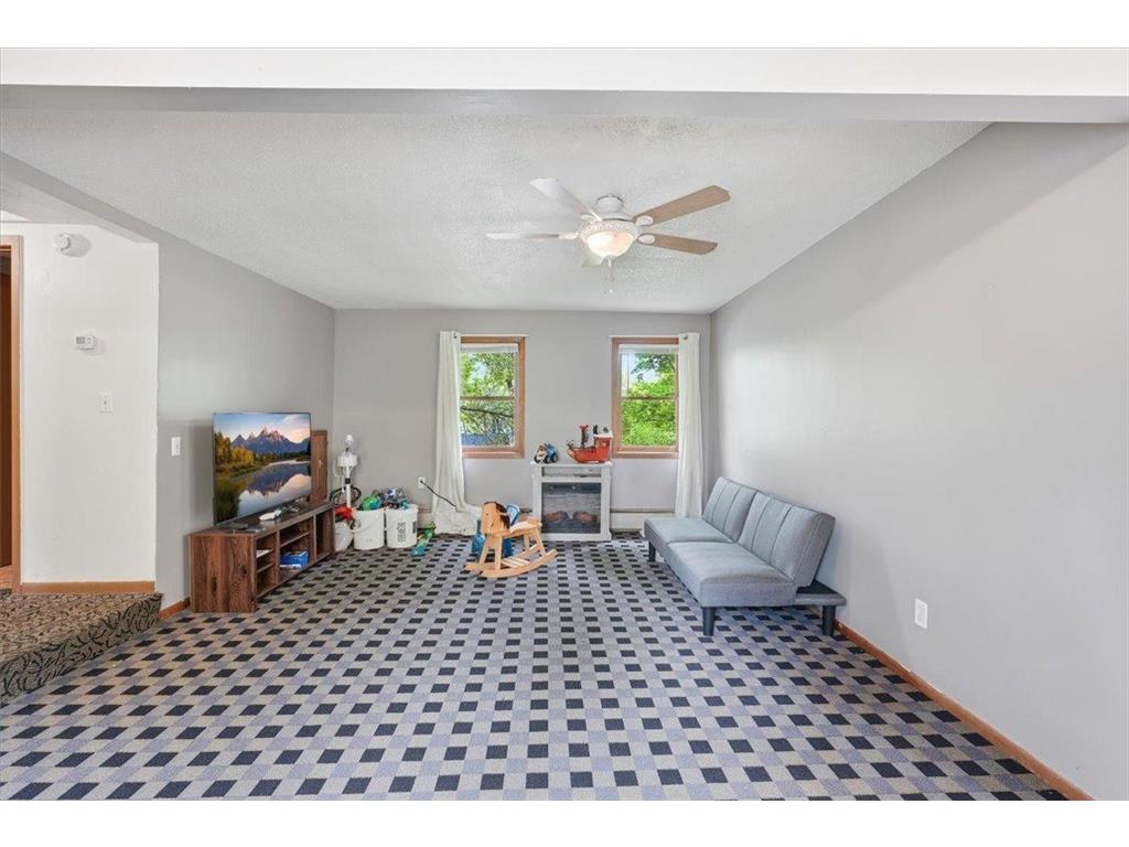 900 & 902 N Hamilton Street Saint Croix Falls WI 54024 7061811 image6