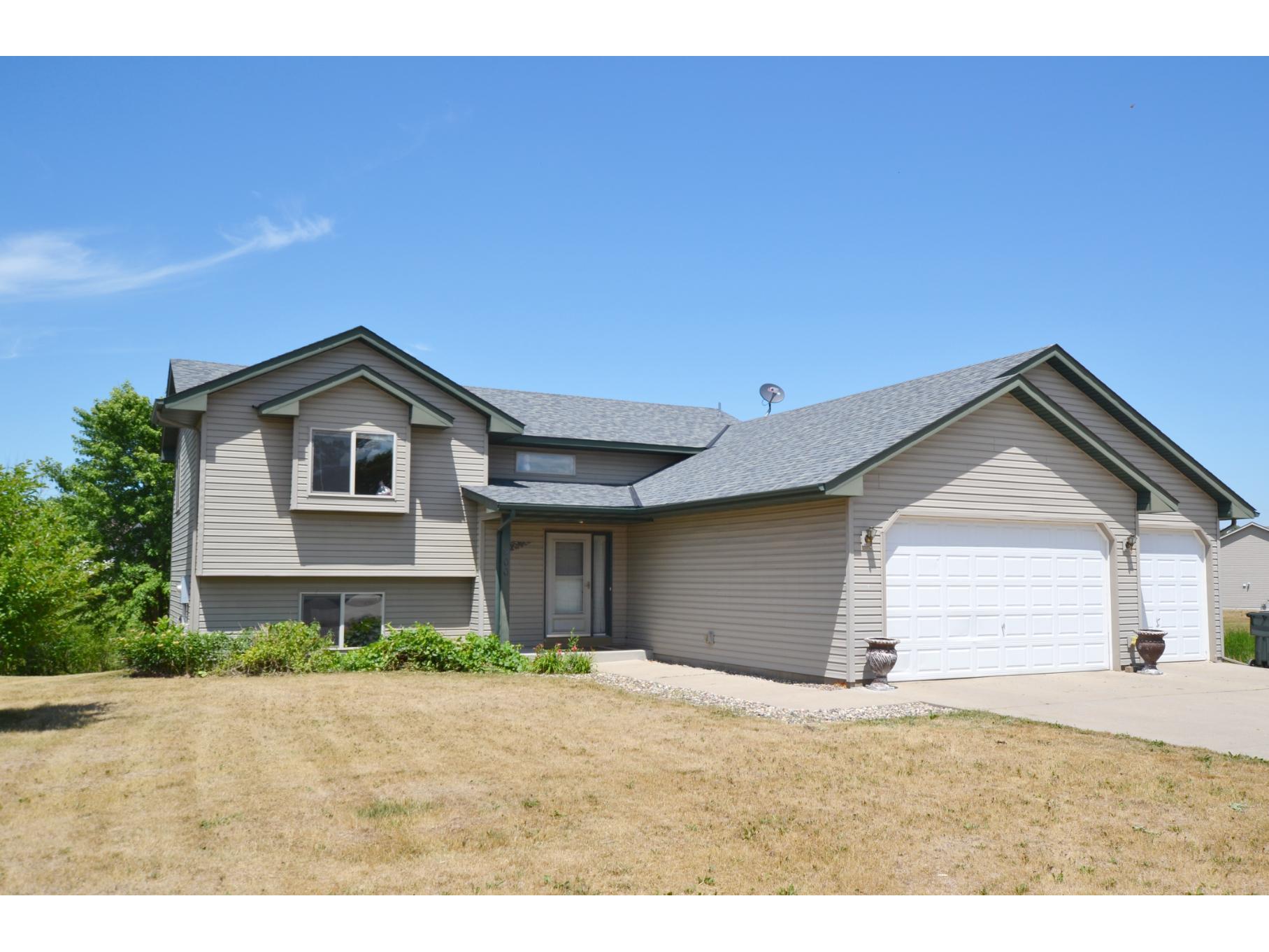 900 Acacia Drive S, Annandale, MN, 55302 MLS 5764420 Edina Realty