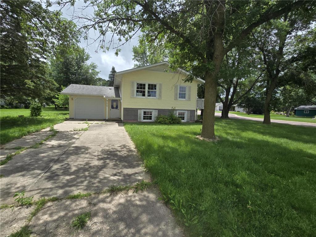 900 Cardinal Street Fairmont MN 56031 6760196 image1