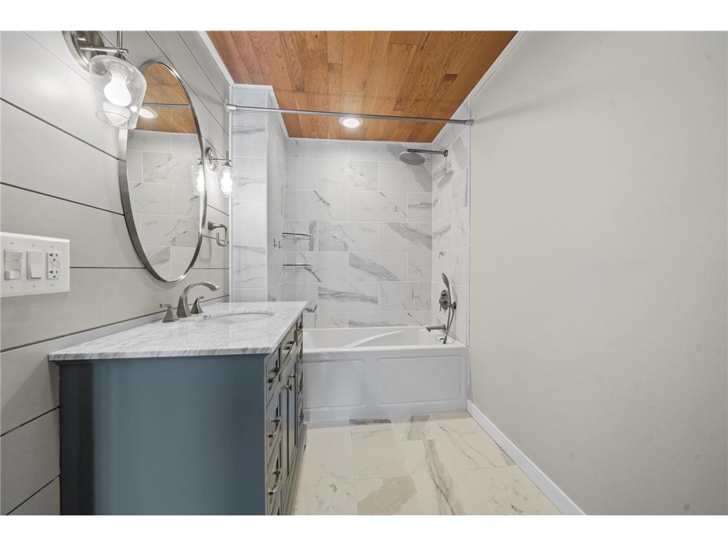 900 E Lake Brophy Road NW Alexandria MN 56308 - Brophy 7011463 image34