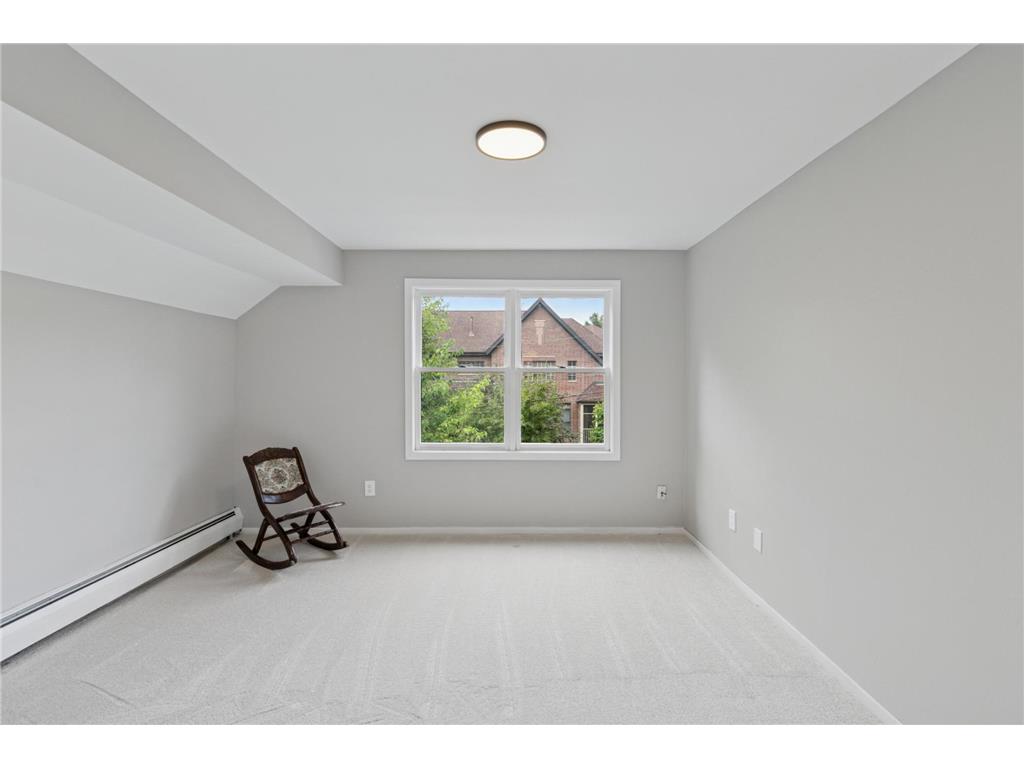 900 E River Terrace Minneapolis MN 55414 6793592 image26