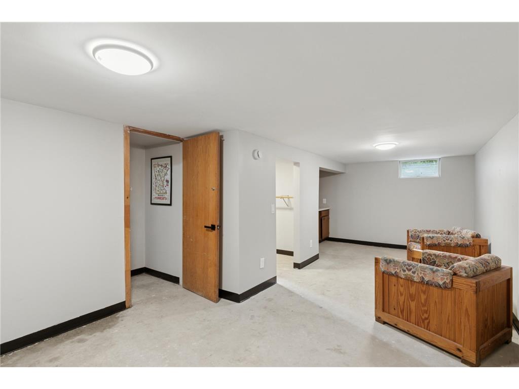 900 E River Terrace Minneapolis MN 55414 6793592 image30